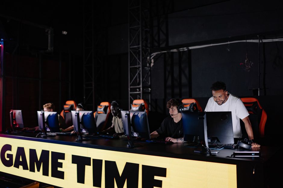 Land Your Game Producer Role: 15 Key Interview Questions